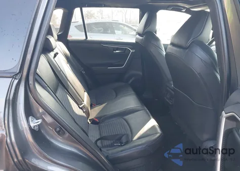 2023 Toyota Rav4 Hybrid Xse z USA, uszkodzony, nr VIN 2T3E6RFV4PW042091